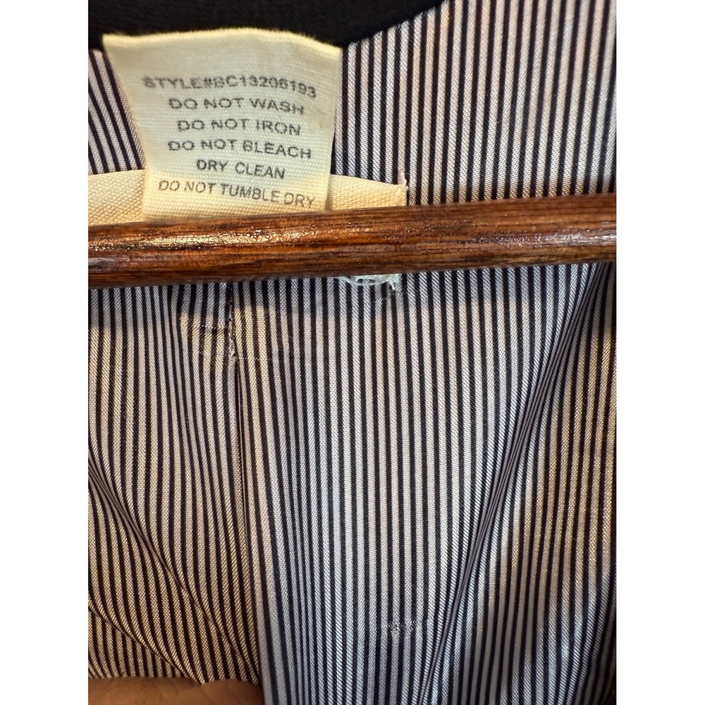 Bcnu Basic Black Blazer Size Medium With Striped … - image 5